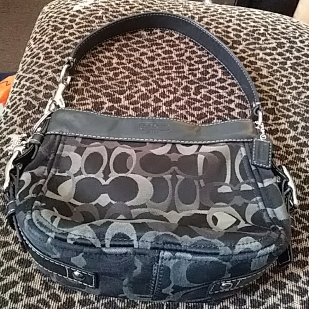 COACH HAND BAG 🔥sale today $35